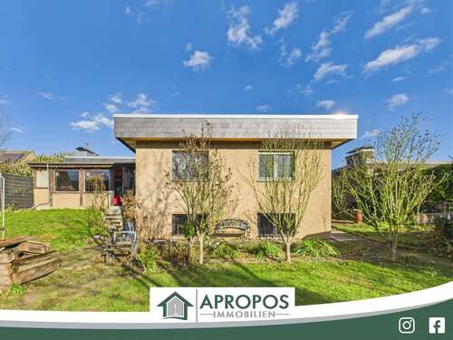 Foto - Haus zum Kaufen in Neukirchen-Vluyn Vluyn 439.900,00 € 113 m²