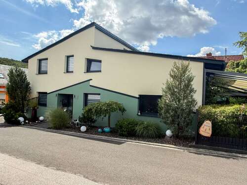 Foto - Haus zum Kaufen in Waldalgesheim 625.000,00 € 156 m²