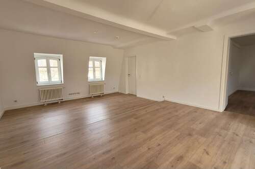 Foto - Wohnung zum Mieten in Gotha 675,00 € 98 m²