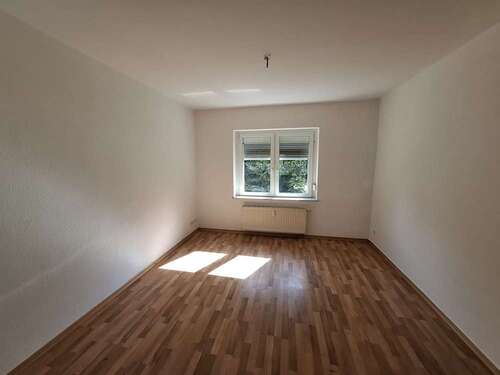 Foto - Wohnung zum Mieten in Weißenfels 310,00 € 47 m²