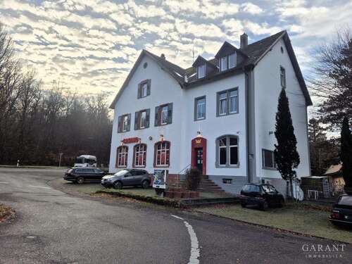 Foto - Haus zum Kaufen in Waldbronn-Neurod 2.100.000,00 € 314 m²