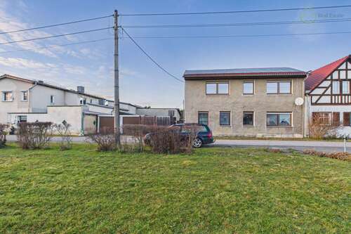 Foto - Haus zum Kaufen in Buchhain 169.000,00 € 124.82 m²