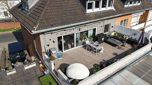 Foto - Haus zum Kaufen in Eschweiler Dürwiß 499.000,00 € 300 m²