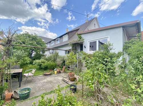 Foto - Haus zum Kaufen in Wannweil 498.000,00 € 383 m²