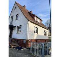 Haus zum Kaufen in Löhnberg-Niedershausen 210.000,00 € 124 m²