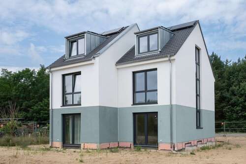 Foto - Haus zum Mieten in Erkner 1.790,00 € 124.96 m²