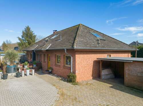 Foto - Haus zum Kaufen in Hamweddel 515.000,00 € 230 m²