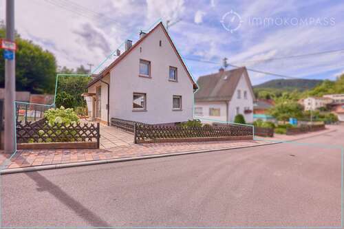 Foto - Haus zum Kaufen in Schwanheim 189.000,00 € 127 m²