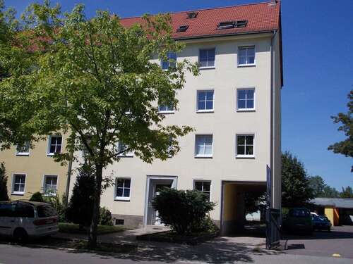 Foto - Wohnung zum Mieten in Halle 400,00 € 48.34 m²