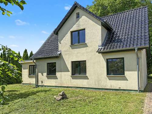 Foto - Haus zum Kaufen in Sundhagen 319.000,00 € 128.52 m²