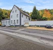 Haus zum Kaufen in Siegen 539.000,00 € 208 m²