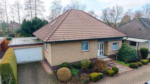 Foto - Haus zum Kaufen in Oldenburg 395.000,00 € 121 m²