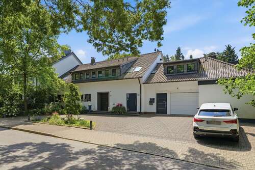 Foto - Haus zum Kaufen in Krefeld 1.380.000,00 € 427 m²