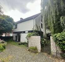 Haus zum Kaufen in Bottrop 600.000,00 € 177.83 m²