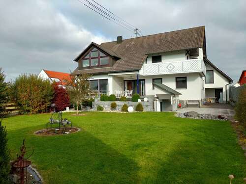 Foto - Wohnung zum Mieten in Holzheim 1.350,00 € 120 m²