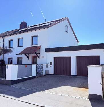 Foto - Haus zum Kaufen in München 1.249.000,00 € 181 m²