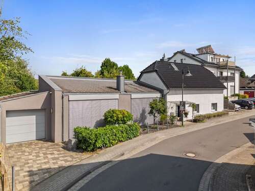 Foto - Haus zum Kaufen in Rösrath 594.000,00 € 126 m²