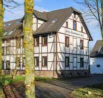Haus zum Kaufen in Mockrehna 545.000,00 € 474.49 m²