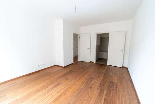 Foto - Wohnung zum Mieten in Frankfurt (Oder) 1.479,92 € 113.84 m²