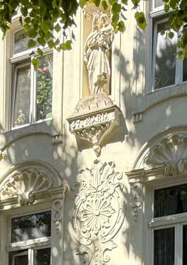 Foto - Haus zum Kaufen in Köln 2.390.000,00 € 557 m²