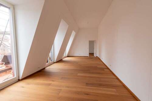 Foto - Wohnung zum Mieten in Frankfurt (Oder) 1.398,67 € 107.59 m²