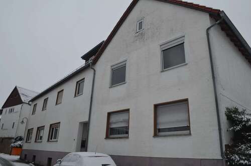 Foto - Wohnung zum Mieten in Grävenwiesbach 880,00 € 96 m²