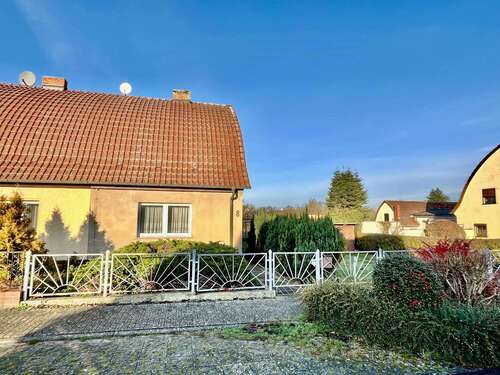 Foto - Haus zum Kaufen in Pritzwalk 139.500,00 € 100 m²