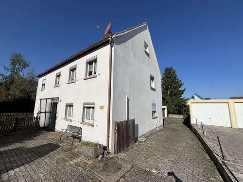 Foto - Haus zum Kaufen in Schopfloch 155.000,00 € 140 m²