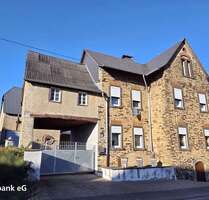 Haus zum Kaufen in Forst (Eifel) Molzig 177.000,00 € 116 m² - Forst (Eifel) / Molzig