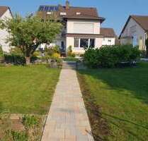 Haus zum Kaufen in Bad Vilbel 890.000,00 € 246 m²