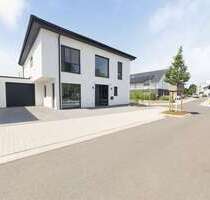 Haus zum Kaufen in Jülich 1.190.000,00 € 244 m²