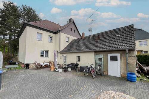 Foto - Haus zum Kaufen in Sandersdorf-Brehna 120.000,00 € 140.03 m²