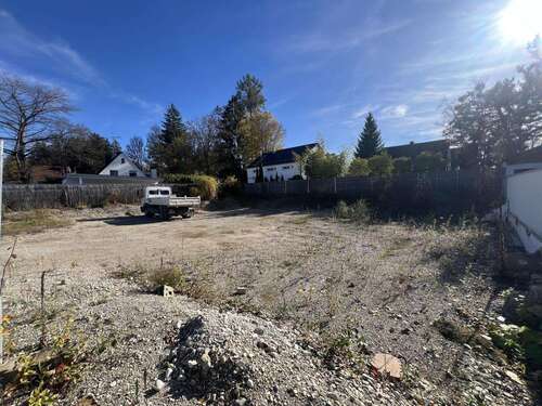 Foto - Grundstück zu verkaufen in Brunnthal 1.250.000,00 € 751 m²