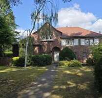 Haus zum Kaufen in Zeuthen 950.000,00 € 260 m²