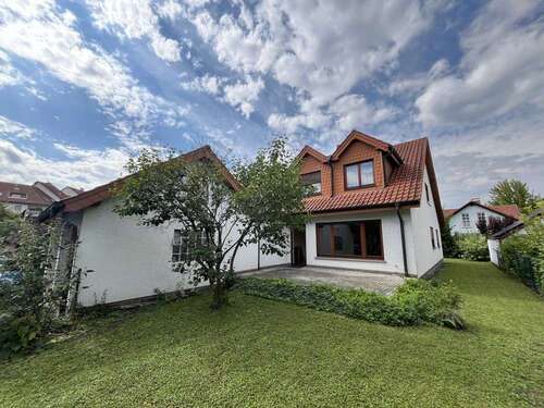 Foto - Haus zum Kaufen in Heppenheim (Bergstraße) 729.000,00 € 200 m²