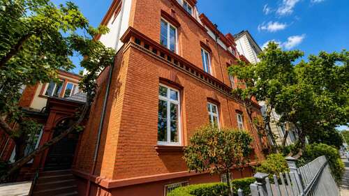 Foto - Haus zum Kaufen in Frankfurt am Main 3.600.000,00 € 180 m²