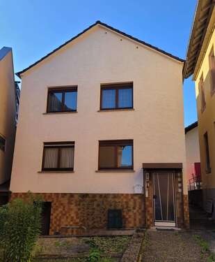 Foto - Haus zum Kaufen in Bad König 150.000,00 € 147 m²