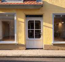 Einzelhandel in Erlangen 800,00 € 35 m²