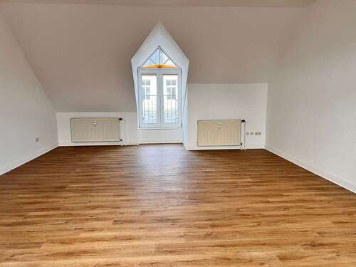 Foto - Wohnung zum Mieten in Plauen 499,00 € 107.9 m²