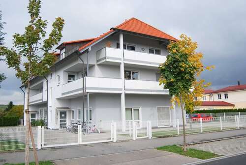 Foto - Wohnung zum Mieten in Neu-Ulm 950,00 € 78.95 m²