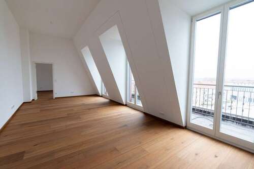Foto - Wohnung zum Mieten in Frankfurt (Oder) 1.401,01 € 107.77 m²
