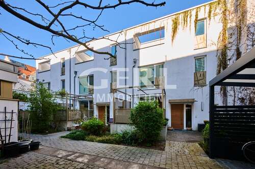 Foto - Haus zum Kaufen in Straubing 549.000,00 € 124 m²