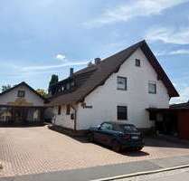 Haus zum Kaufen in Burglengenfeld 360.000,00 € 234 m²
