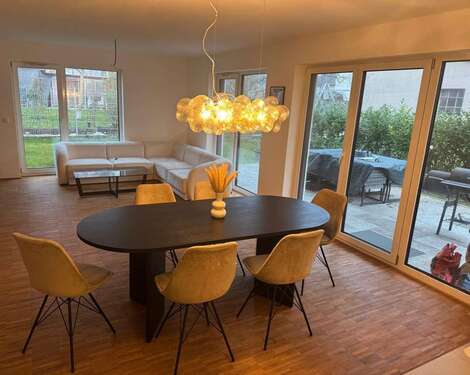 Foto - Wohnung zum Mieten in Wolfschlugen 1.100,00 € 77 m²