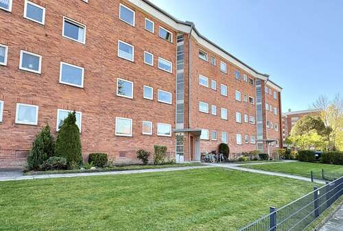 Foto - Wohnung zum Kaufen in Lübeck 157.000,00 € 58.48 m²