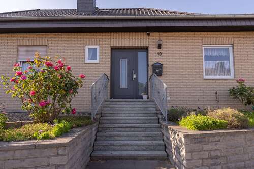 Foto - Haus zum Kaufen in ilsede bülten 300.000,00 € 163 m²