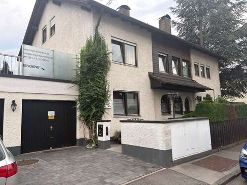 Foto - Haus zum Kaufen in Fürstenfeldbruck 1.495.000,00 € 640 m²