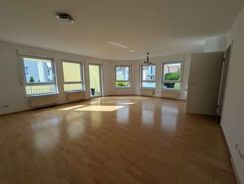 Foto - Wohnung zum Mieten in Sindelfingen 1.150,00 € 98 m²