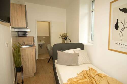 Foto - Wohnung zum Mieten in Karlsruhe 490,00 € 12 m²