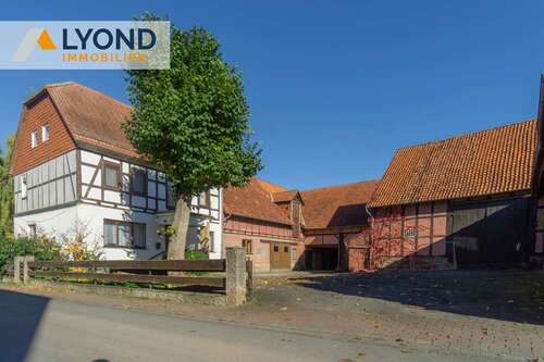 Foto - Haus zum Kaufen in Diemelstadt Dehausen 310.000,00 € 342.5 m²